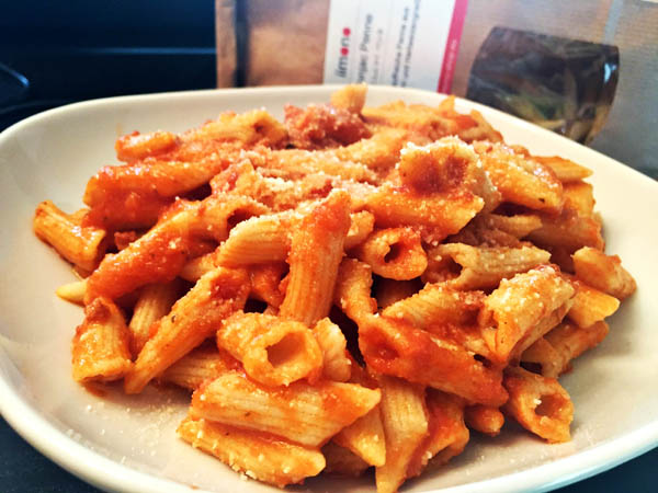 LowerCarb Paprika-Pasta - eine vegane Abwechslung zur Napoli Soße